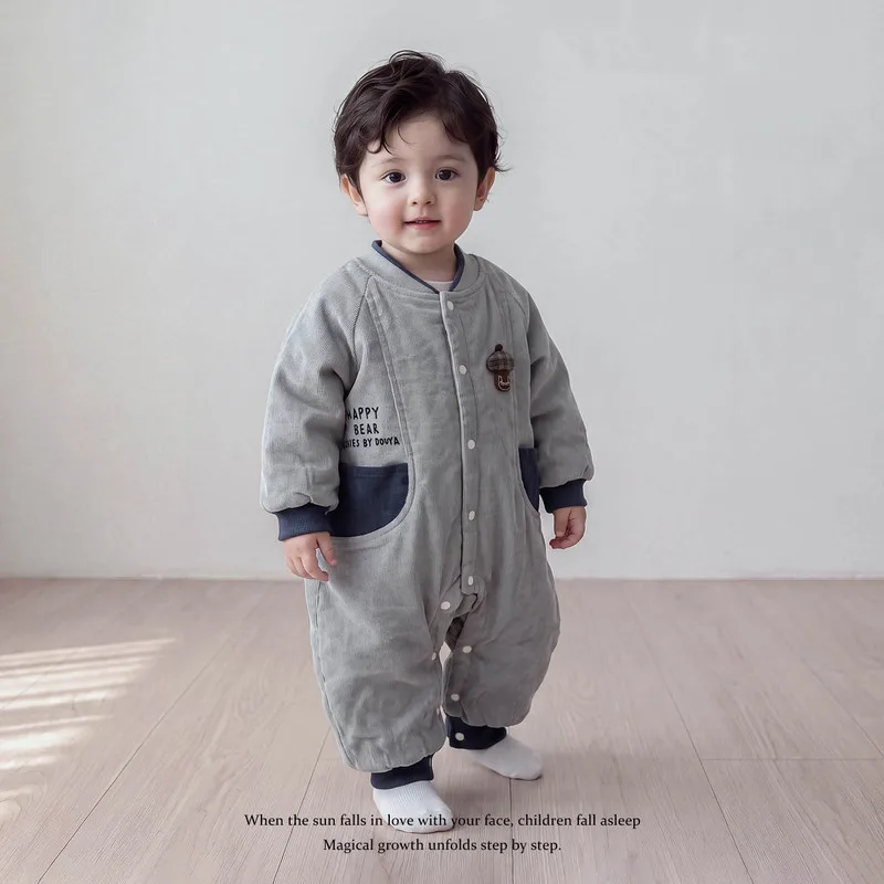 【BABY】きのこブック裏起毛ベビーロンパース