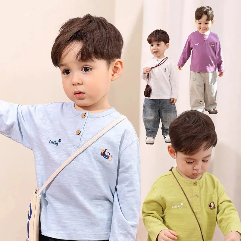 【BABY】アニマルモチーフ刺繍入り長袖Tシャツ