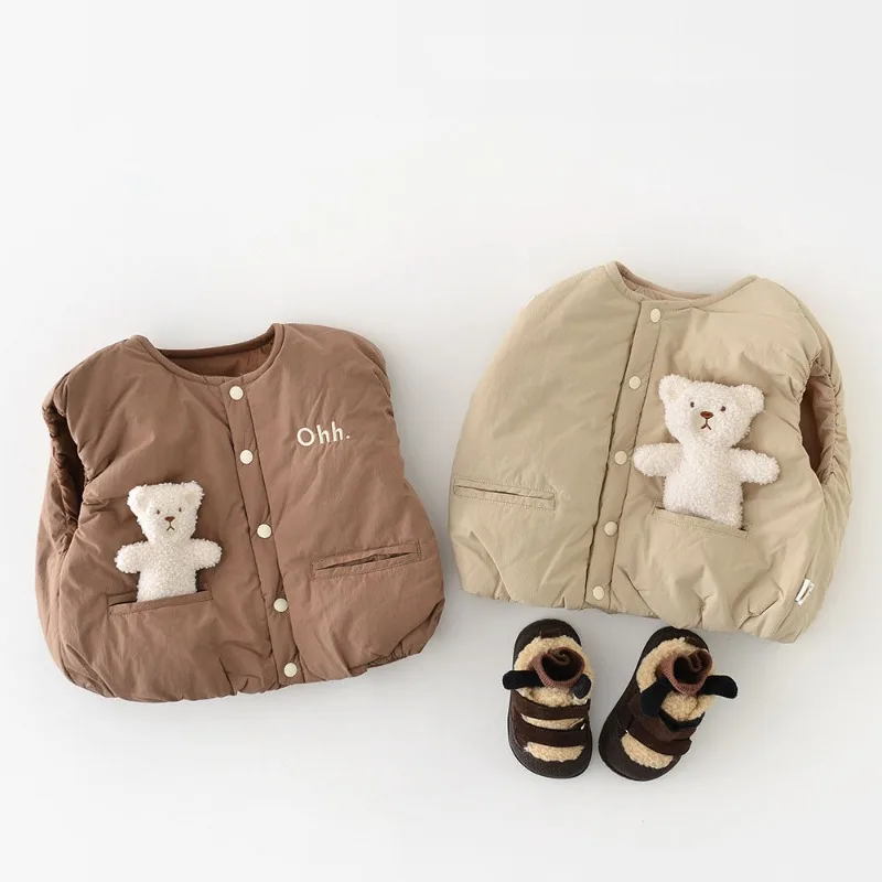 【BABY】くまモチーフポケット付き裏起毛ベスト