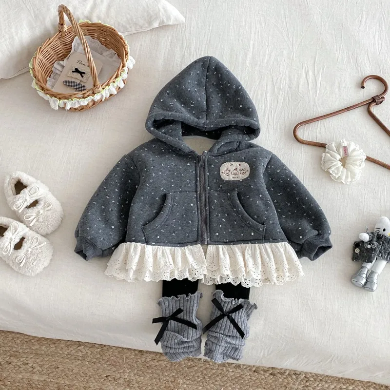 【BABY】レース裾裏起毛フードジップアップジャケット