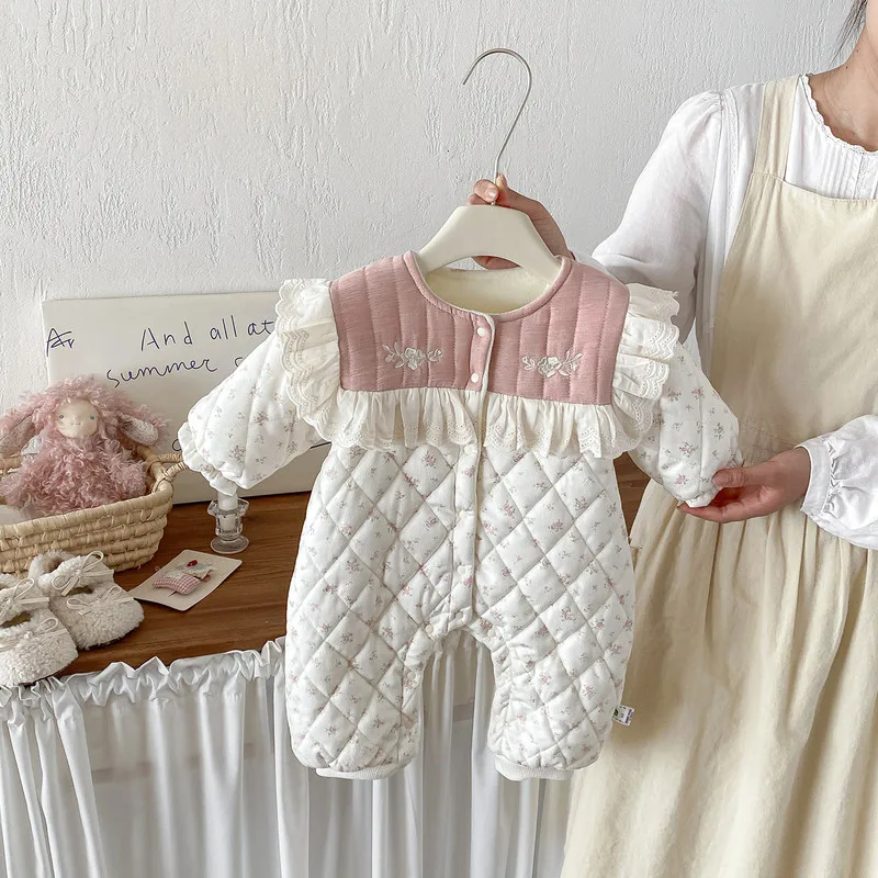 【BABY】フラワーキルティング裏起毛ロンパース