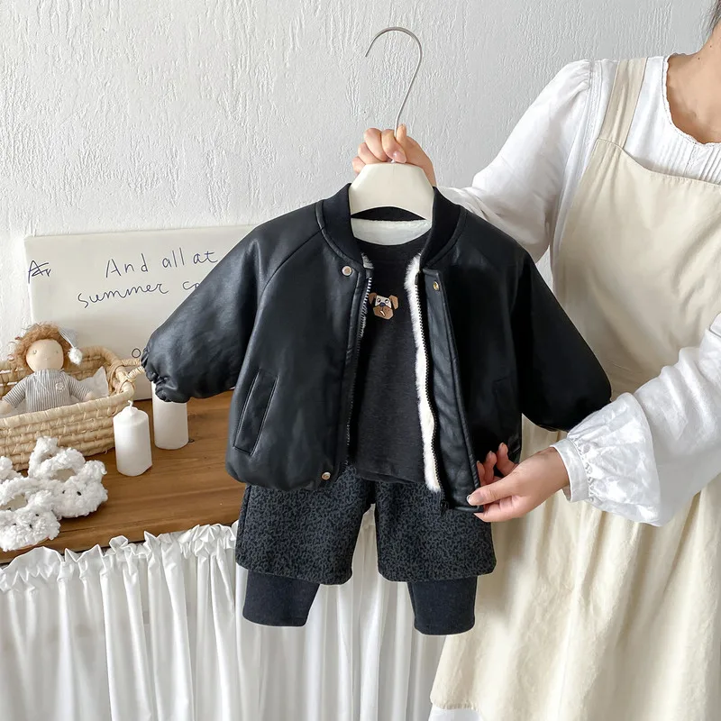 【BABY】ブラックリーフ柄裏起毛ベビージャケット