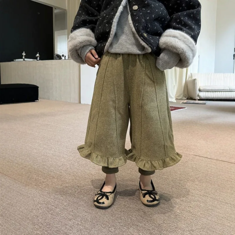 【KID】グリーンフリル裾裏起毛七分丈パンツ