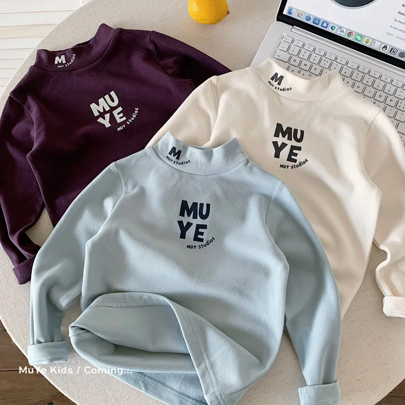 【KID】MUYEスタジオ英字ロゴハイネック長袖Tシャツ