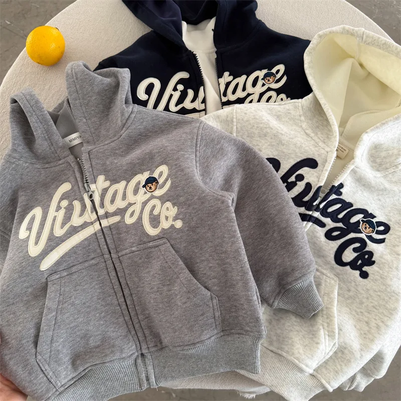 【KID】配色ロゴ刺繍裏起毛フードジップパーカー