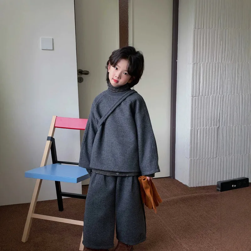 【KID】斜めディテールワイドフィットTシャツ