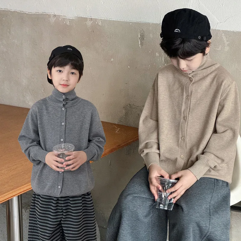 アイレットボタンハイネックニットカーディガン