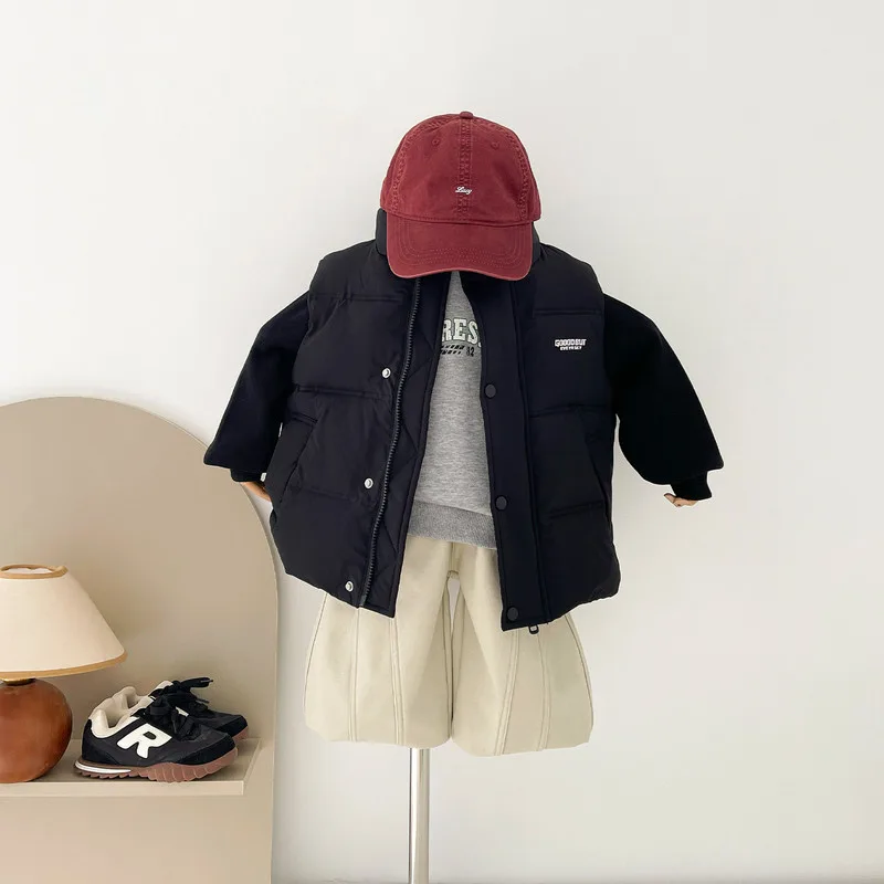 【KID】ブラックボリュームフィット前立てキッズベスト