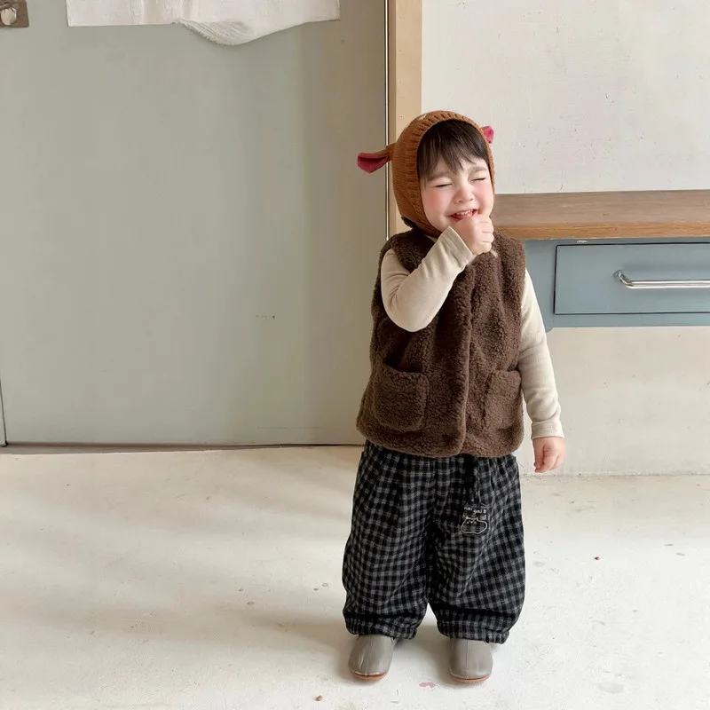 前ポケットベスト／トップス／チェックパンツ