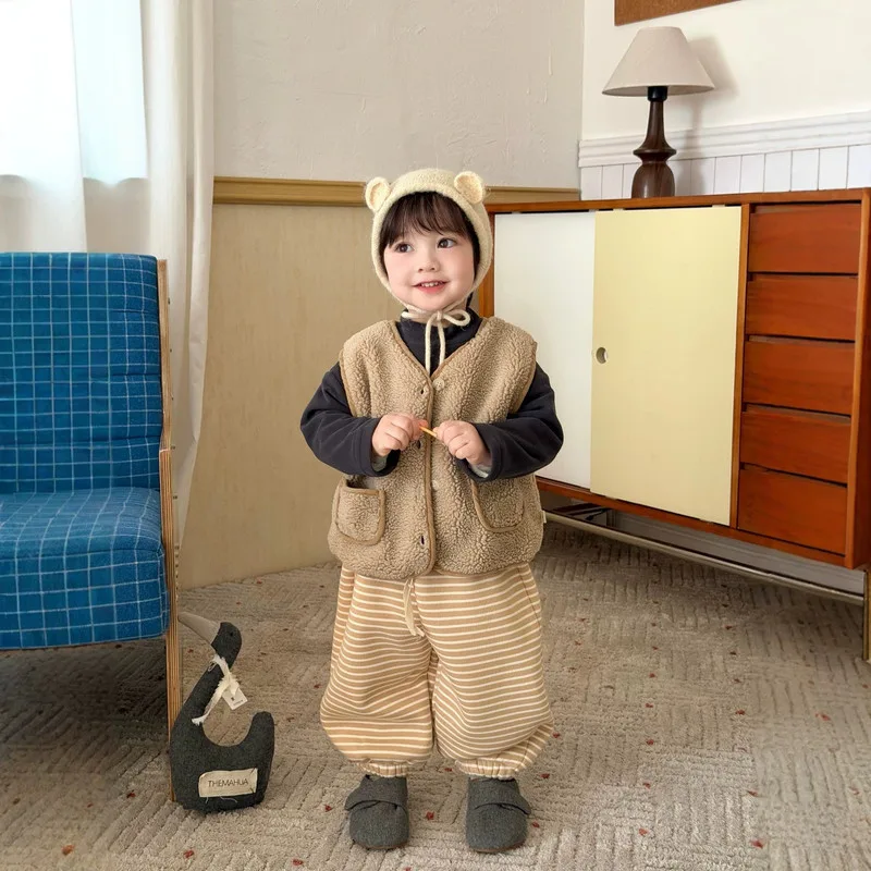 クラシックボタンベスト／トップス／ストライプパンツ