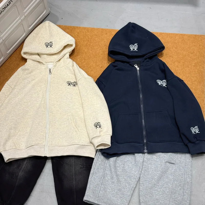 【KID】コミック風ドローイング裏起毛ジップパーカー
