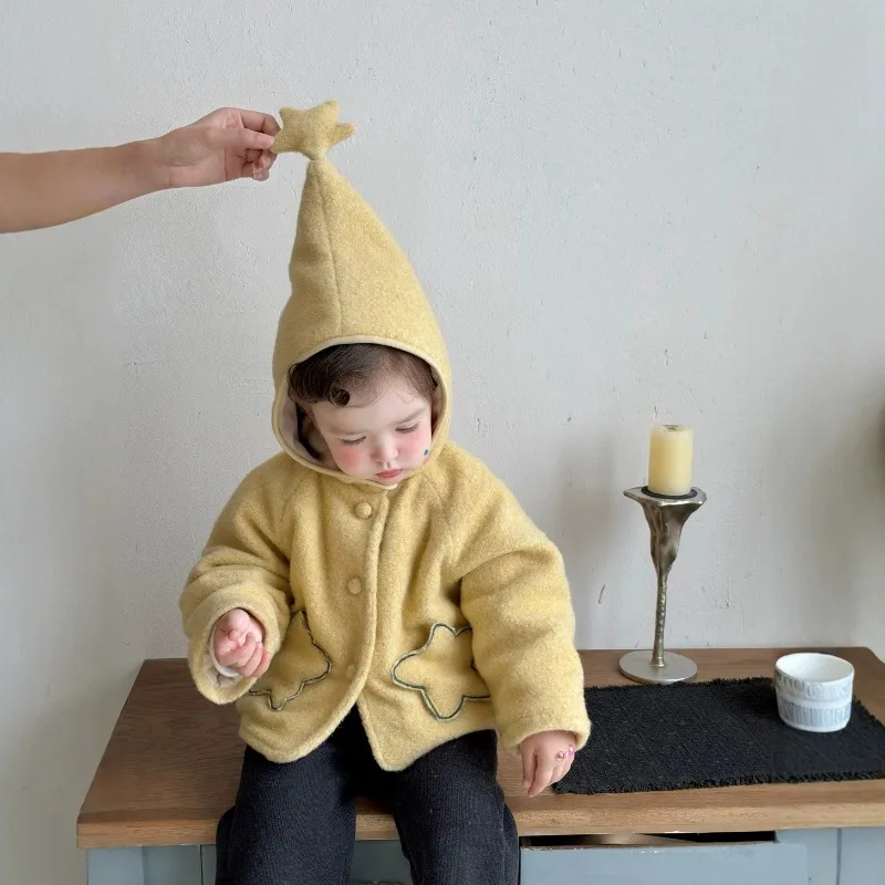 【BABY】星刺繍とんがりフードジャケット
