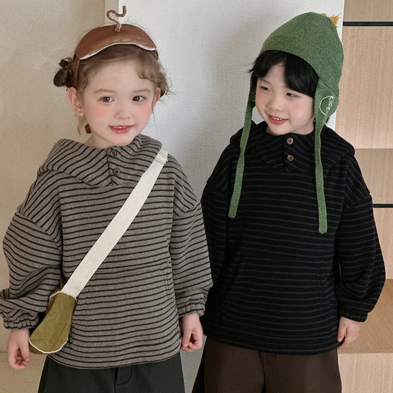 【KID】ストライプボタン裏起毛フードトレーナー