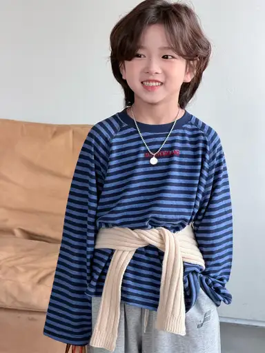 ブルー