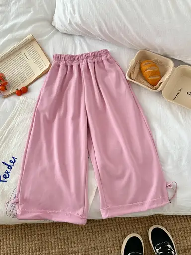 ピンク