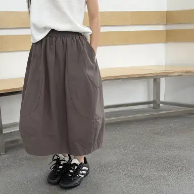 ブラウン