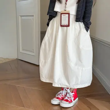アイボリー