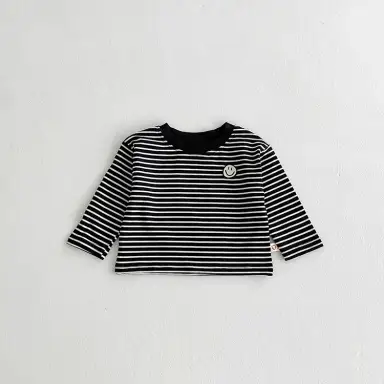 ブラックストライプトップス
