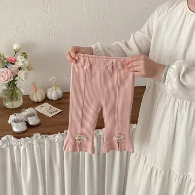 ピンク パンツ