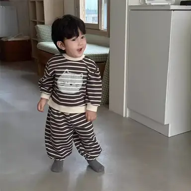 ブラウン