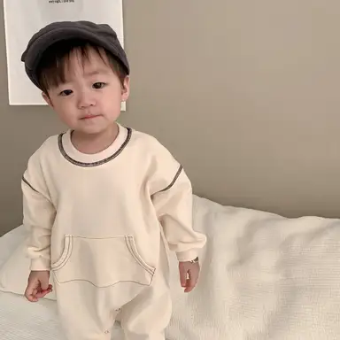 アイボリー