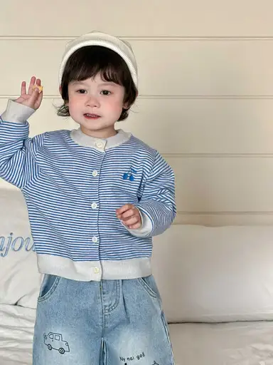 ブルー