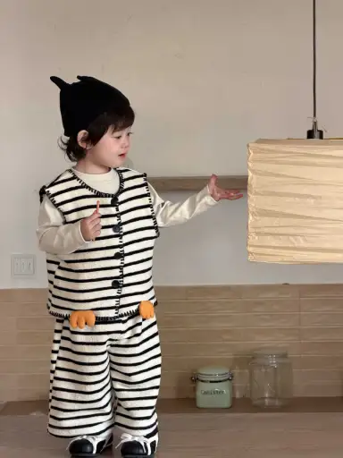 アイボリーストライプベスト＋パンツセット