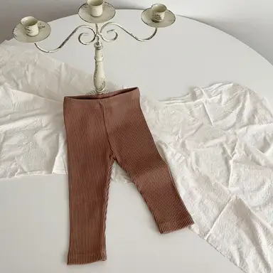 ブラウン レギンス