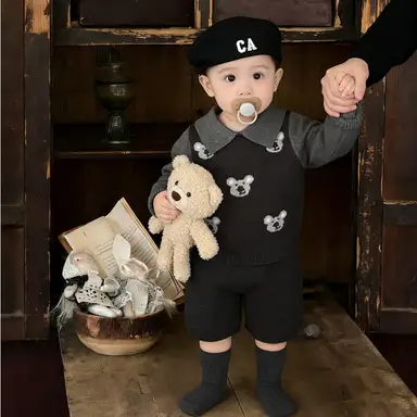 グレートップス + グレーパンツ