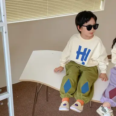 グリーン