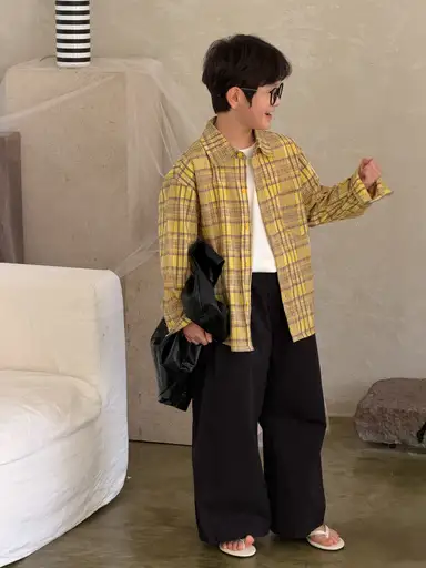 イエローチェックシャツ