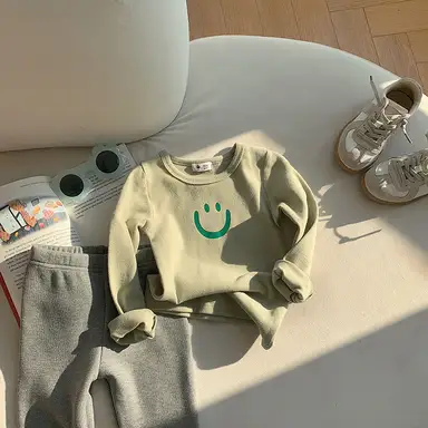 グリーン トップス