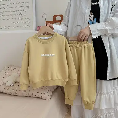 イエロー 上下セット
