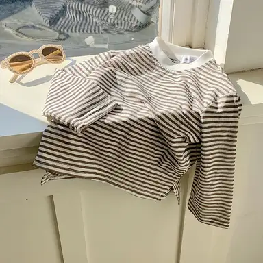 ブラウン