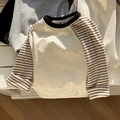 ベージュストライプ