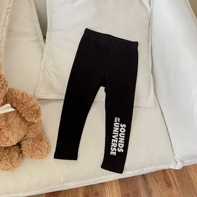 ブラックレギンス
