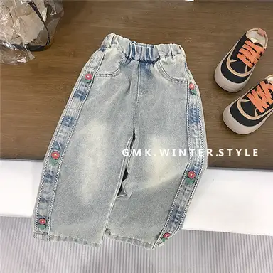 デニムパンツ