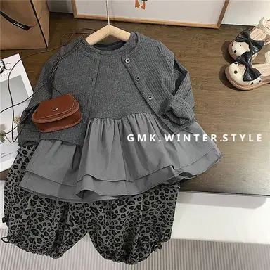 グレーカーディガン＋トップスセット + グレーカーディガン＋トップスセット（パンツ付き）