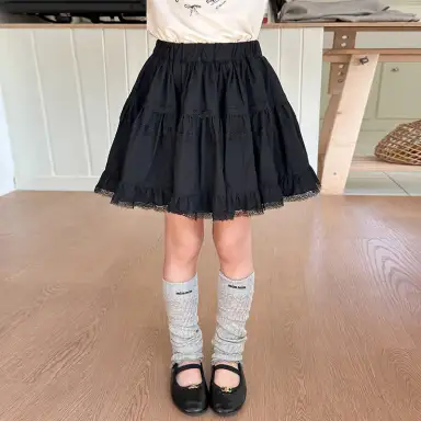 ブラック
