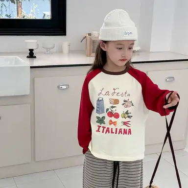 レッド 袖 トップス