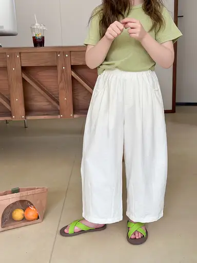 アイボリー