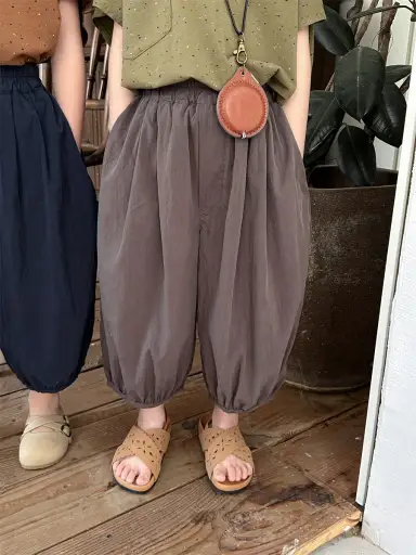 ブラウン