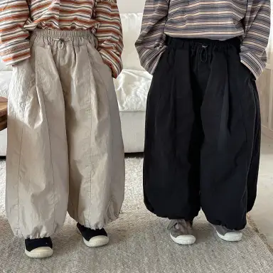アイボリー