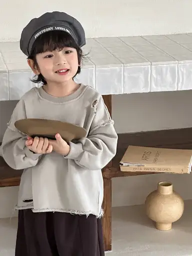 ライトグレー