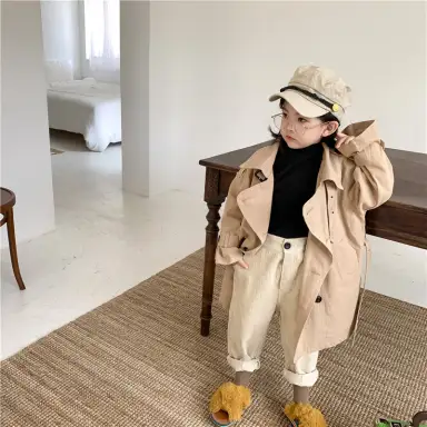 ベージュアウター