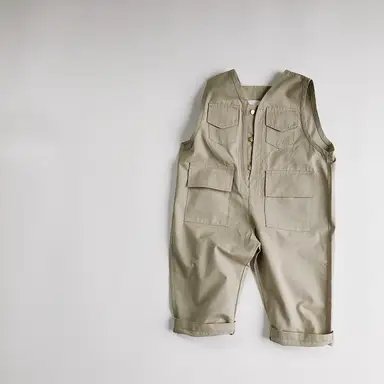 アイボリーサロペットパンツ