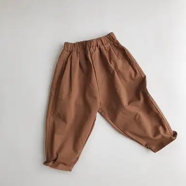 ブラウン