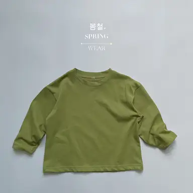 ライトグリーン トップス