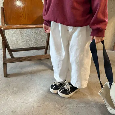 アイボリー