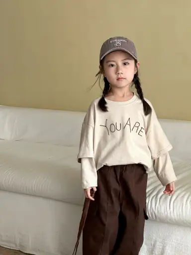 アイボリー